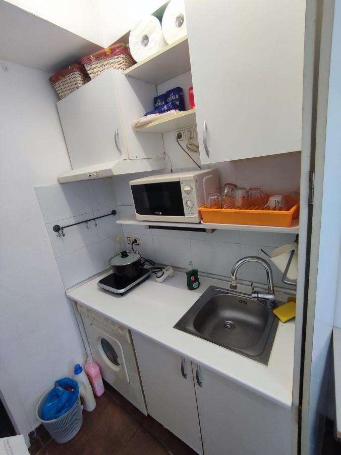شقة برشلونة  في Nice Flat Within Walking Range To The Beach المظهر الخارجي الصورة