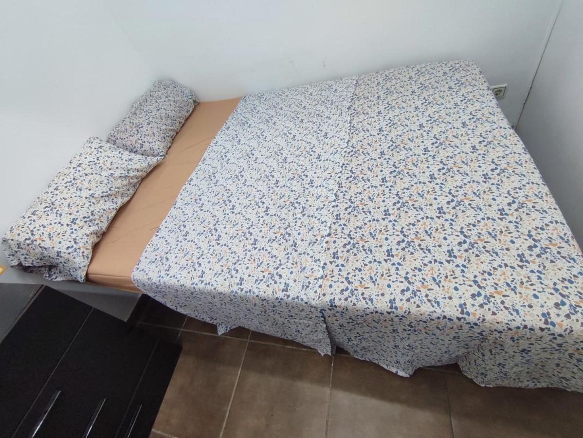 شقة برشلونة  في Nice Flat Within Walking Range To The Beach المظهر الخارجي الصورة