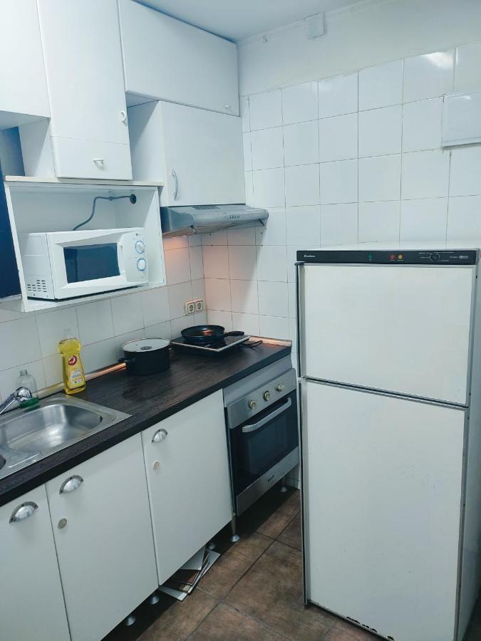 شقة برشلونة  في Nice Flat Within Walking Range To The Beach المظهر الخارجي الصورة