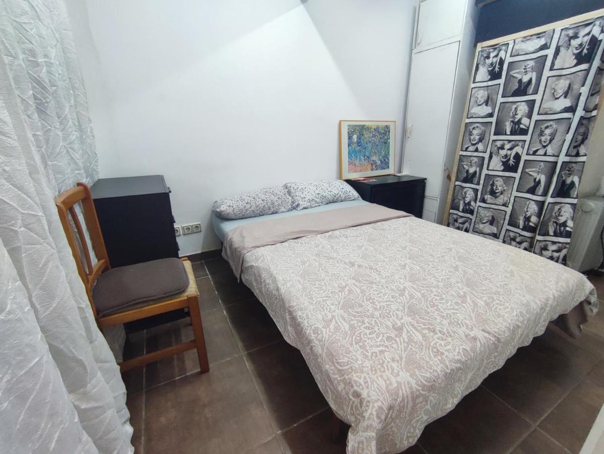 شقة برشلونة  في Nice Flat Within Walking Range To The Beach المظهر الخارجي الصورة